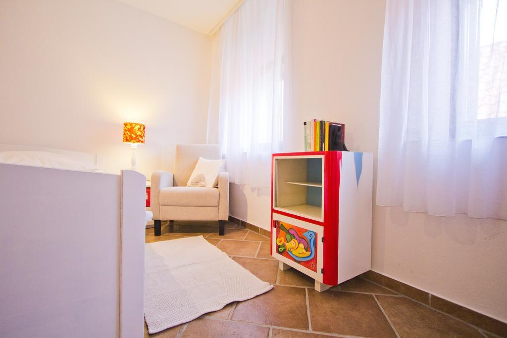 Jerry & Oli'S Apartments Šibenik Habitación foto