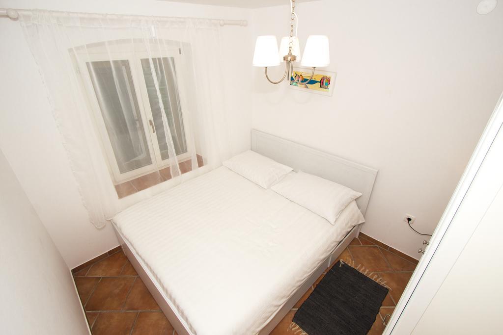 Jerry & Oli'S Apartments Šibenik Exterior foto
